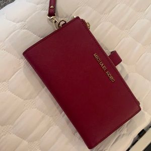 Michael lots Wallet - dark pink like new